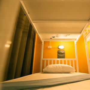 Dormitory Room Mixed